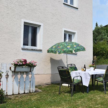Holiday Home With Garden Near The Forest Arnschwang Ngoại thất bức ảnh