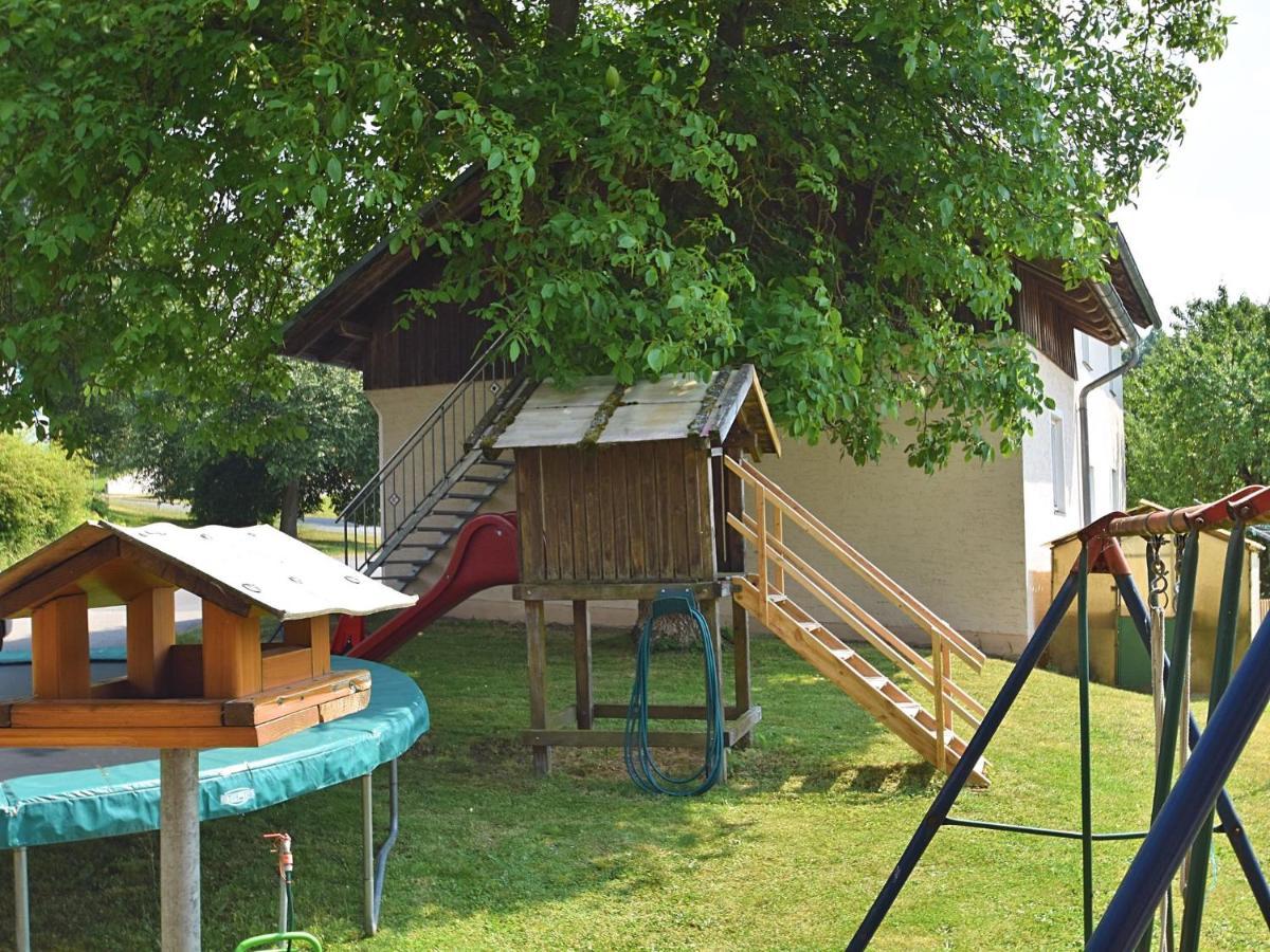 Holiday Home With Garden Near The Forest Arnschwang Ngoại thất bức ảnh